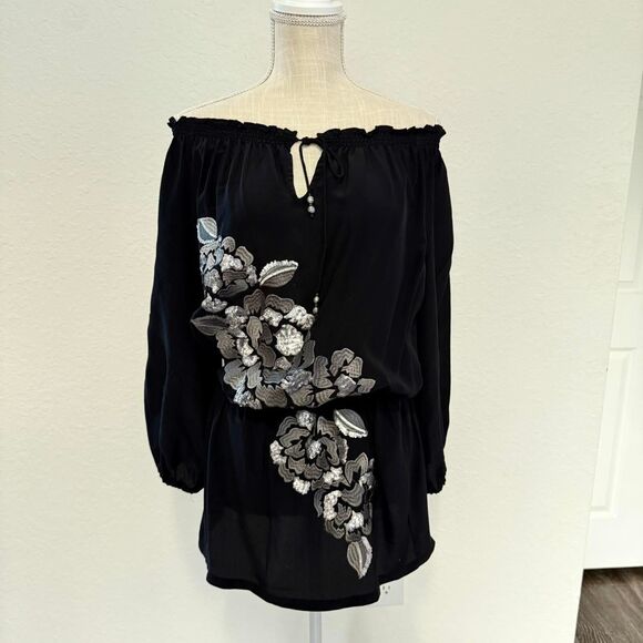 Cache black off-the-shoulder blouse - Picture 1 of 6